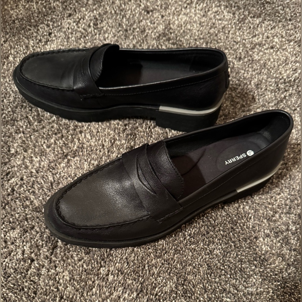 Sperry Women’s Lug Penny Loafer